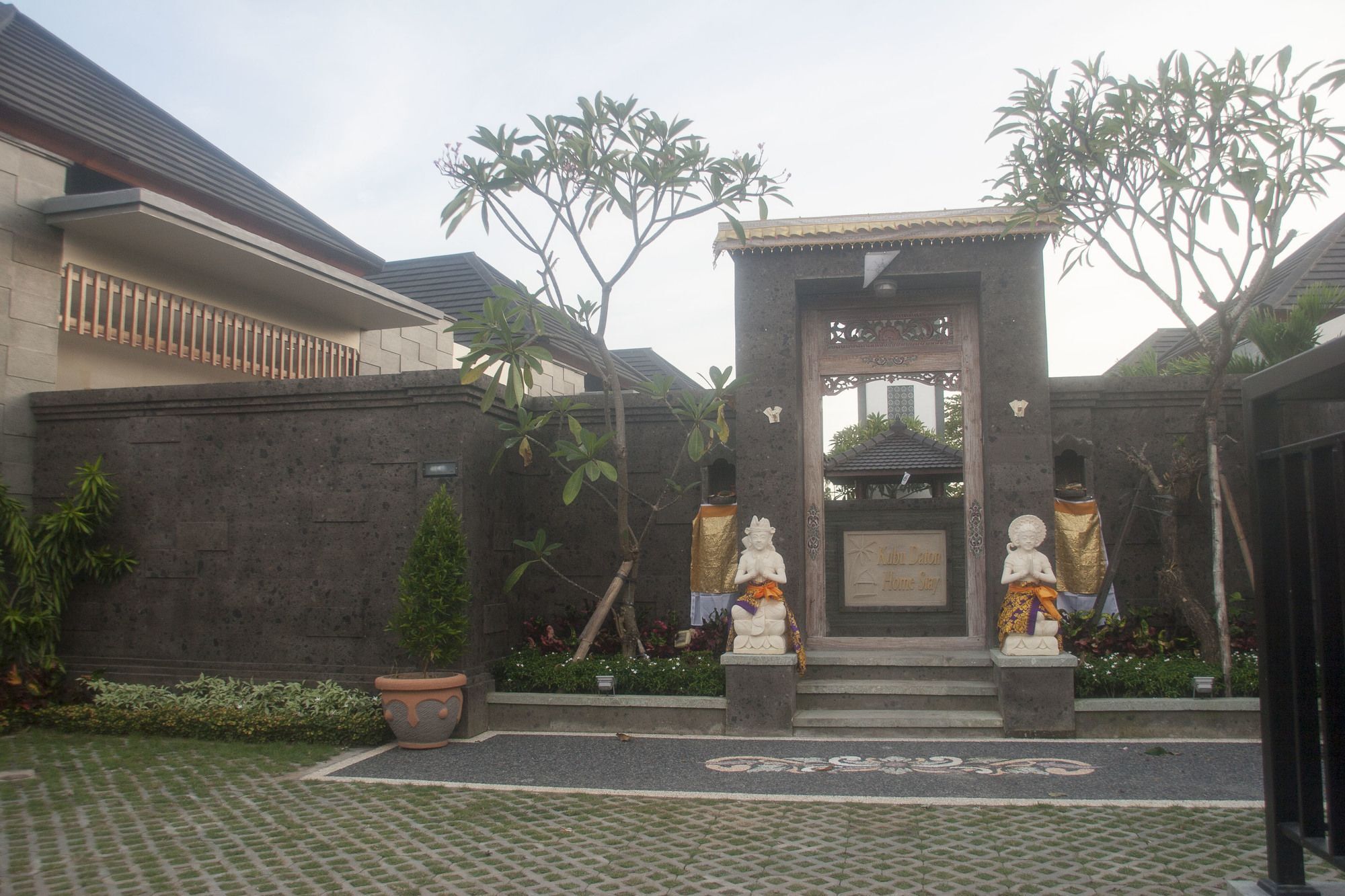 Kubu Daton Homestay Sanur  Exterior photo